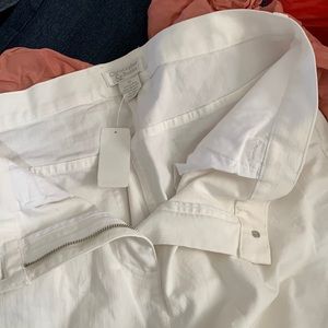 Christoper and Banks stretch New white pants